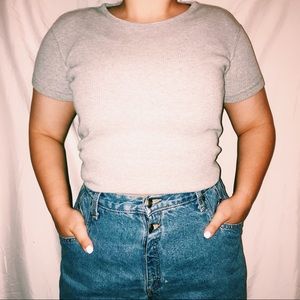 LEVIS GRAY RIBBED KNIT SHOR SLEEVE TOP